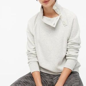 Wide button-collar pullover sweatshirt